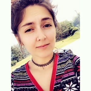 Meet your Posher, Selina